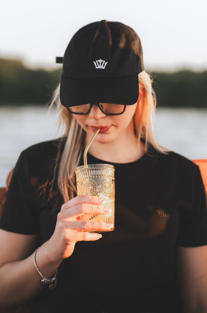 T-SHIRT DAMSKI SIZI CLASSIC [CZARNY]